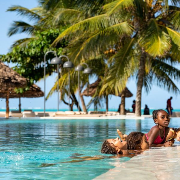 zanzibar-BbsDpsG6